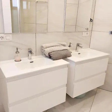 Relax * Πλάγια ντε λας Αμέρικας